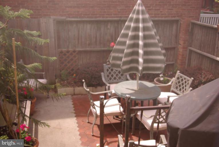 340 10th Street Northeast Washington, DC 20002 - Photo 16 of 19 Rear Patio