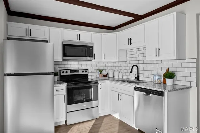 $185,000 | 10587 Carroll Wood Way, St. Louis, MO 63128