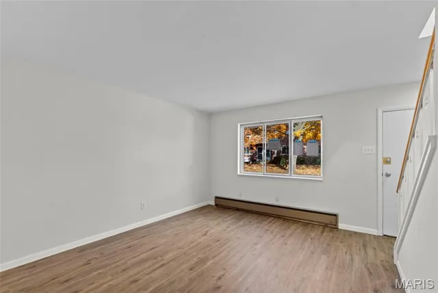 $185,000 | 10587 Carroll Wood Way, St. Louis, MO 63128