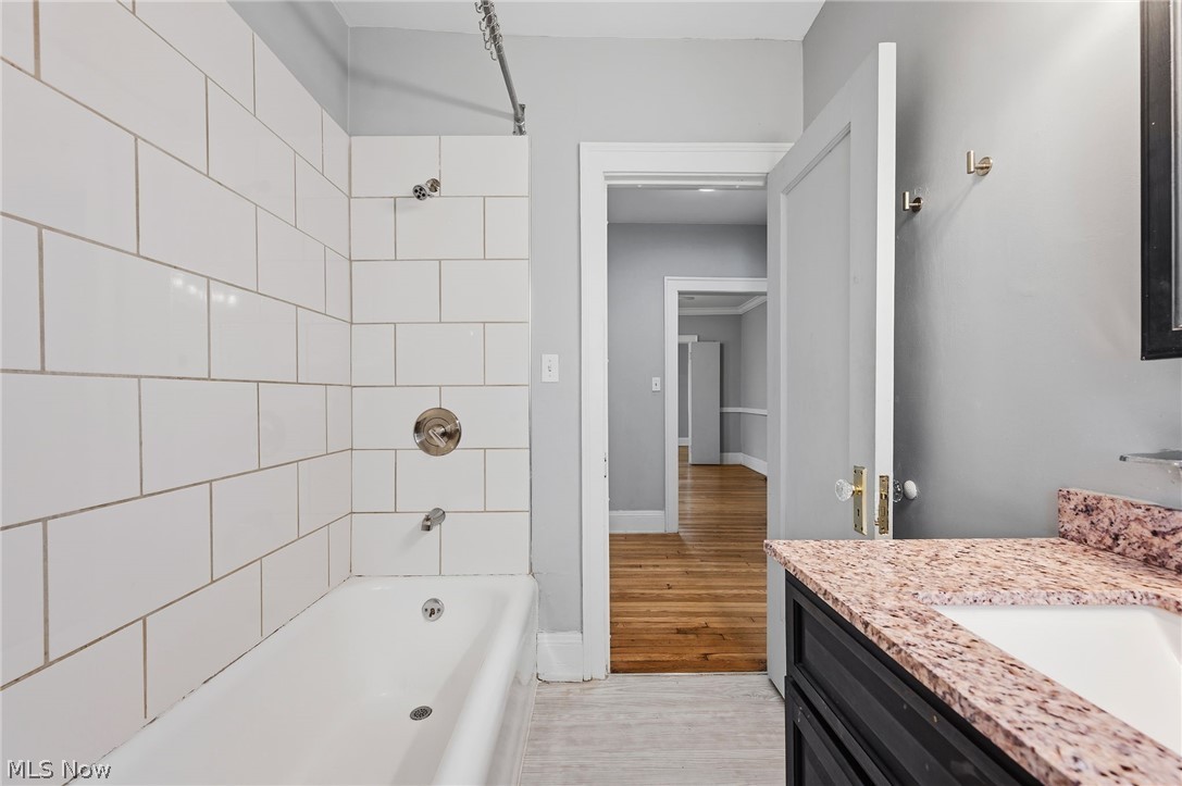 2075 Coventry Road, Unit 2 Cleveland Heights, OH 44118 - Photo 14 of 39
