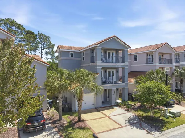 $2,700 | 7967 Double Gate Drive, Pensacola, FL 32507