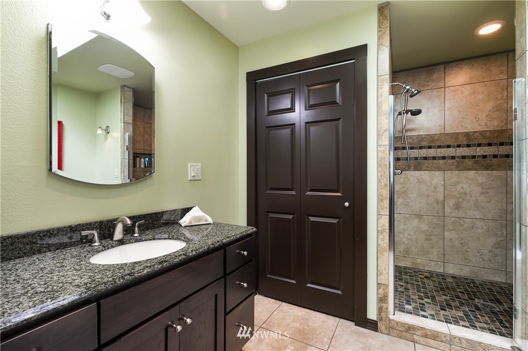 3949 Nelson Road Deming, WA 98244 - Photo 21 of 40
