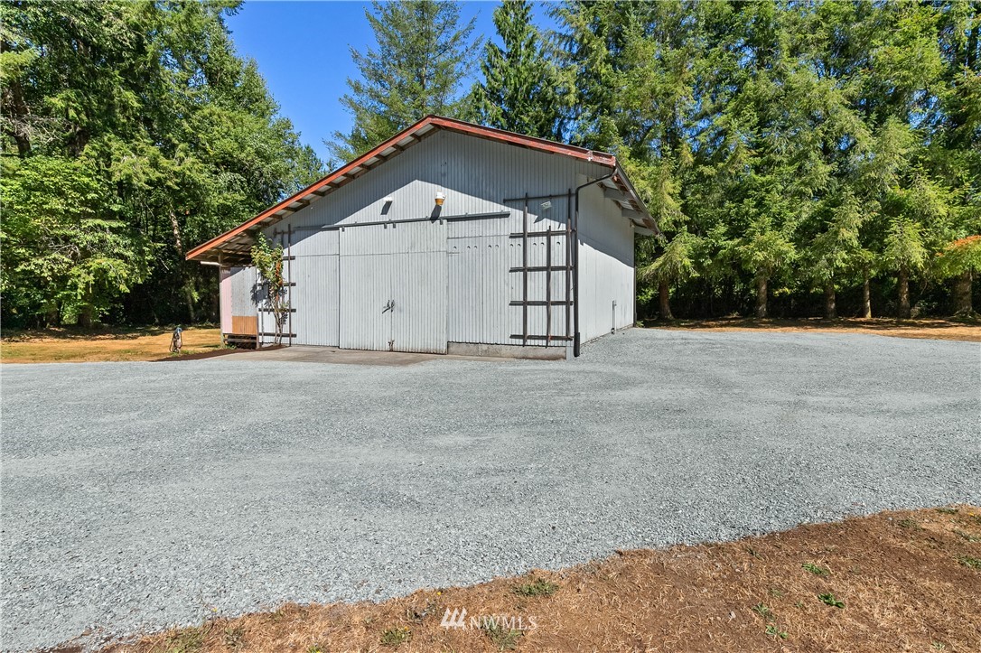 3949 Nelson Road Deming, WA 98244 - Photo 34 of 40