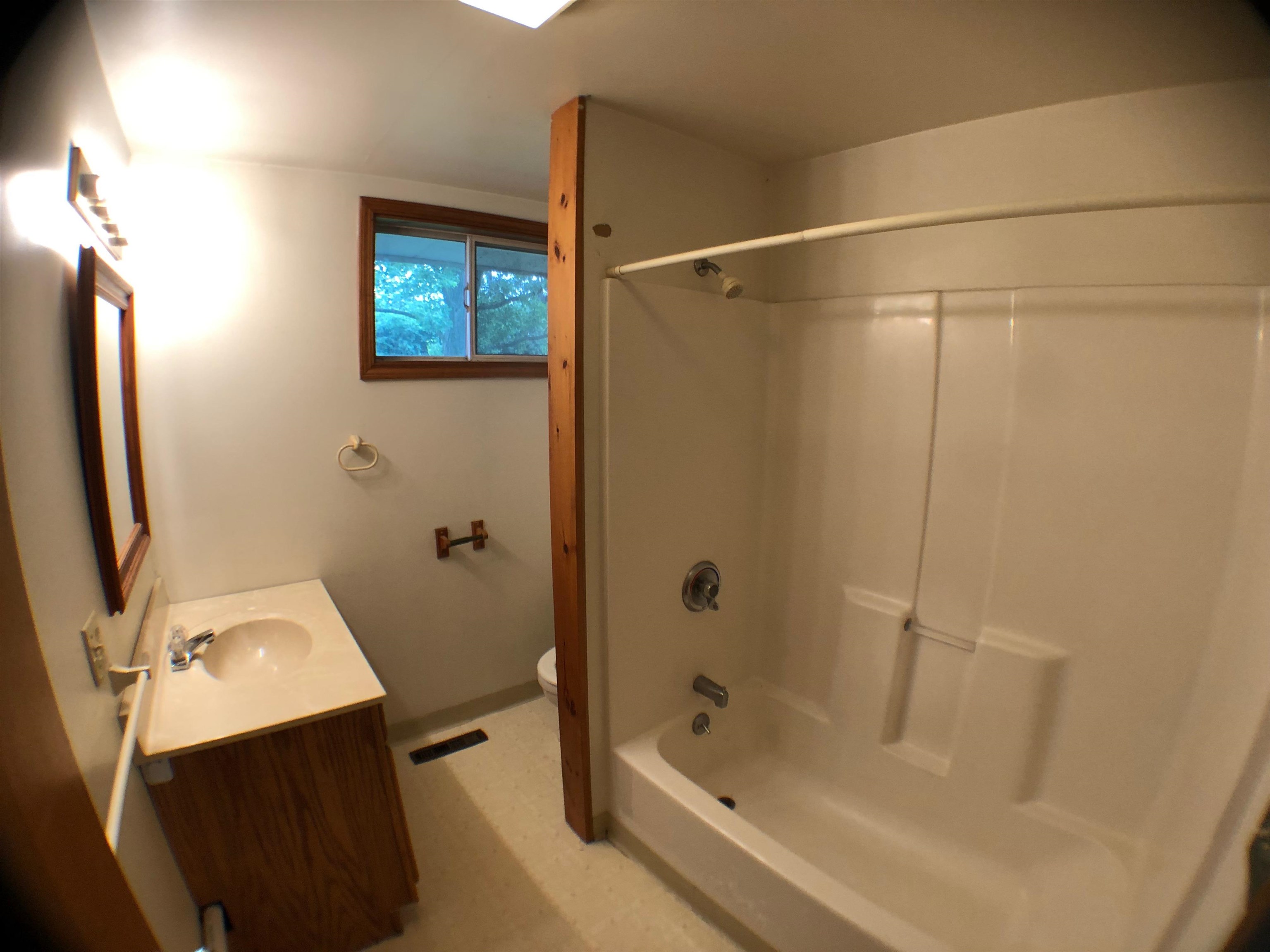 1909 South Stockman Road Mount Pleasant, MI 48858 - Photo 9 of 26