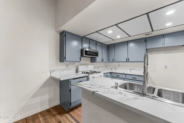 $229,000 | 44424 15th Street East, Unit 1, Lancaster, CA 93535