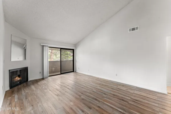 $229,000 | 44424 15th Street East, Unit 1, Lancaster, CA 93535