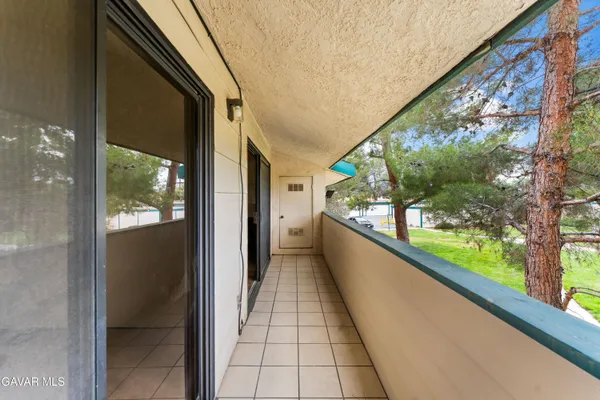 $229,000 | 44424 15th Street East, Unit 1, Lancaster, CA 93535