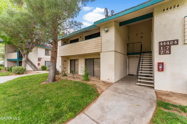 $229,000 | 44424 15th Street East, Unit 1, Lancaster, CA 93535