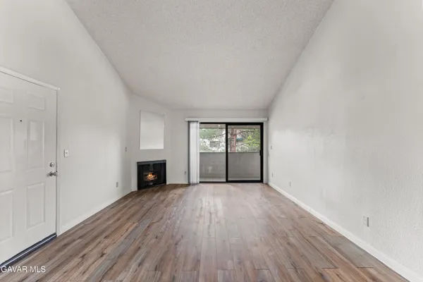 $229,000 | 44424 15th Street East, Unit 1, Lancaster, CA 93535