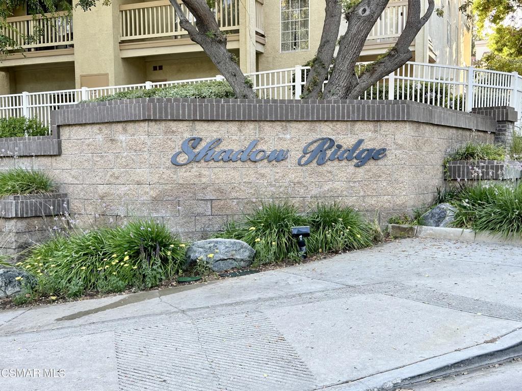 672 Indian Oak Lane, Unit 103 Oak Park, CA 91377 - Photo 25 of 34 front view of a house