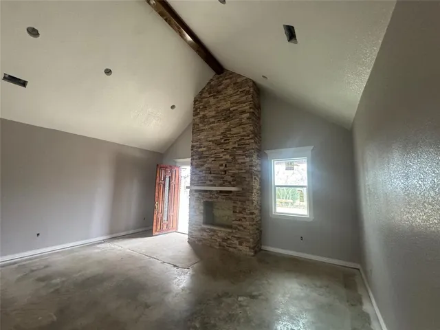 $335,000 | 28296 Spring Valley Drive, Kemp, TX 75143