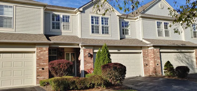 $2,500 | 564 Woods Creek Lane, Algonquin, IL 60102