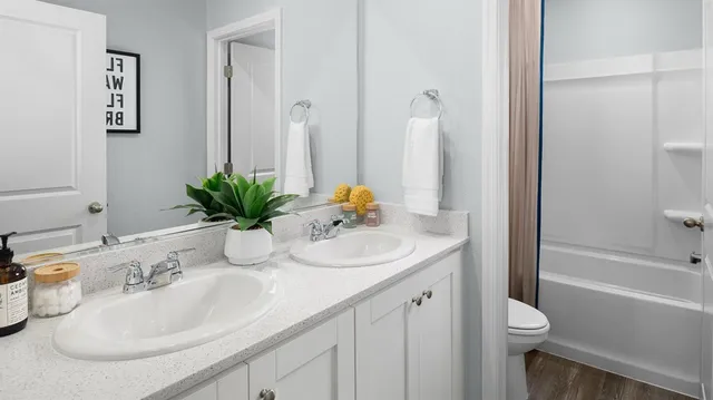 $456,740 | 1815 Del Mar Court, Los Banos, CA 93635