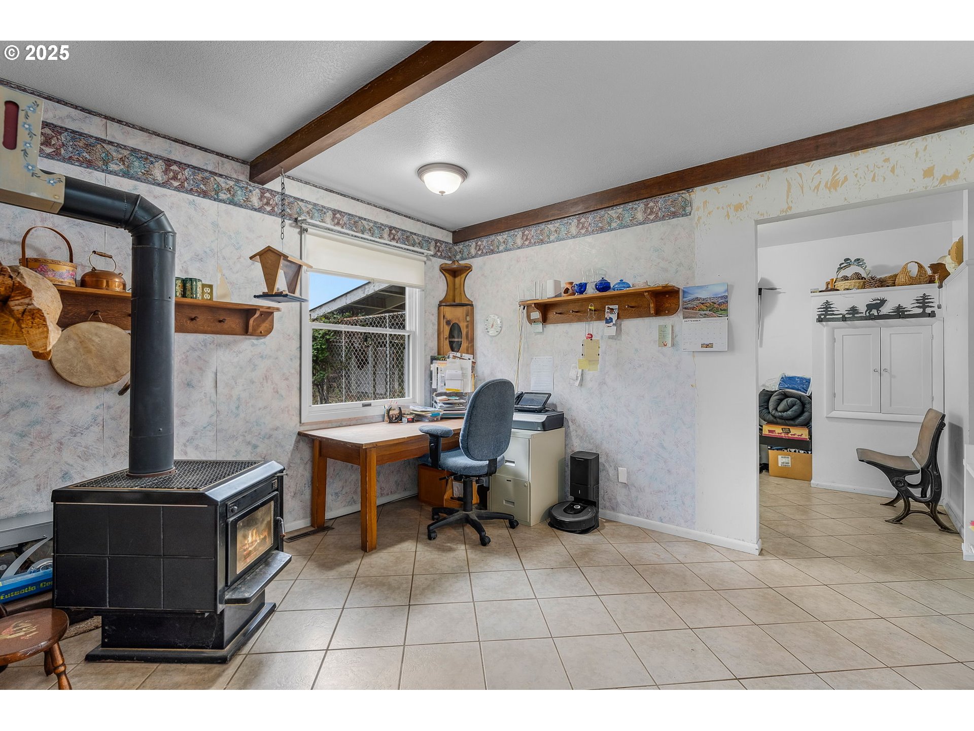 19369 Highway 26 Mitchell, OR 97750 - Photo 17 of 48 a view of living room with furniture and window
