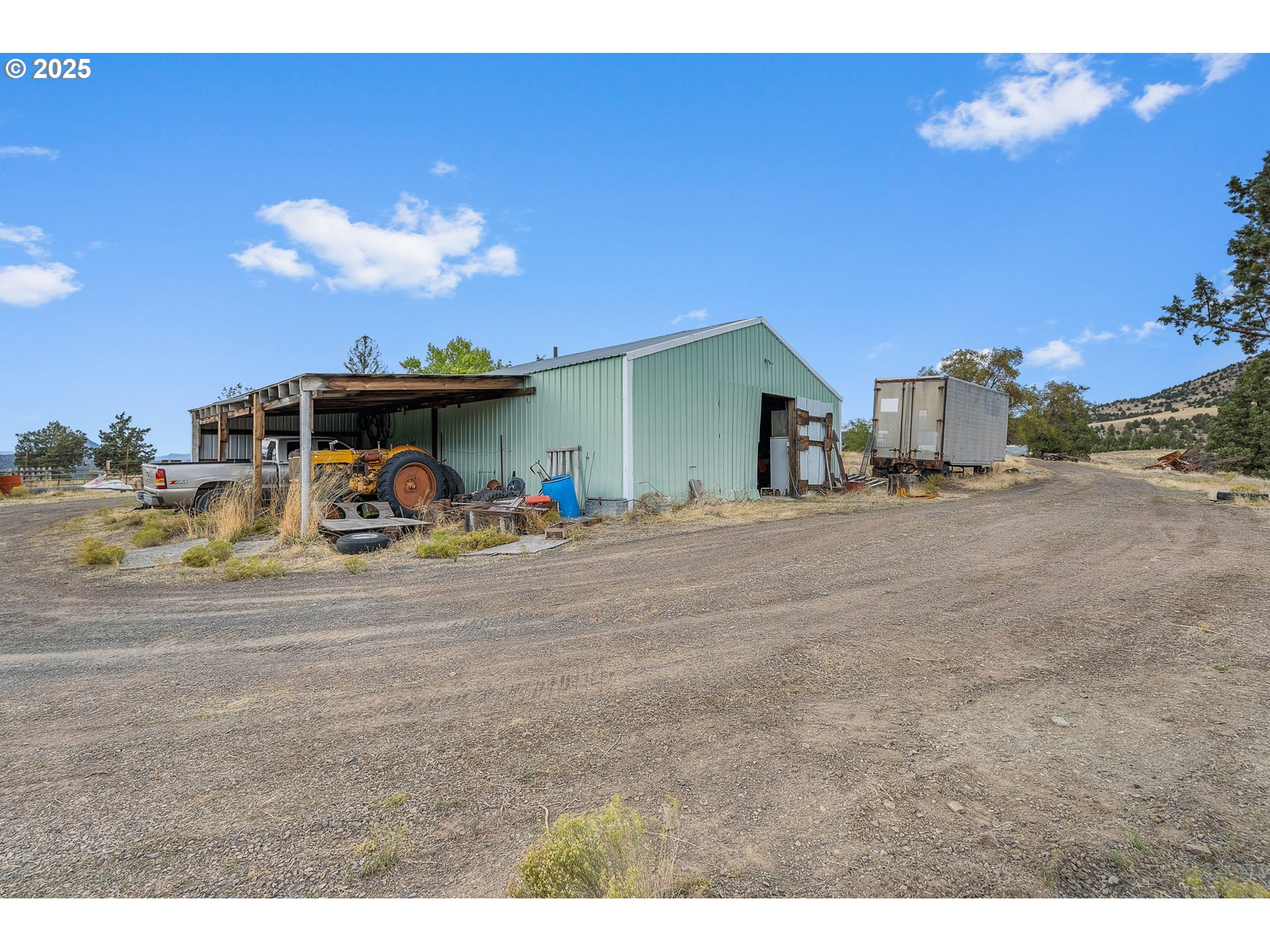 19369 Highway 26 Mitchell, OR 97750 - Photo 31 of 48 a view of a room with gym equipment