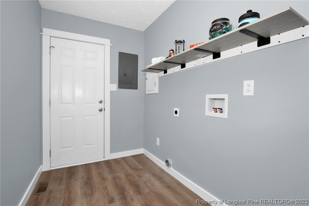 1163 Hoke Loop Road Fayetteville, NC 28314 - Photo 27 of 34 a view of a hallway with closet