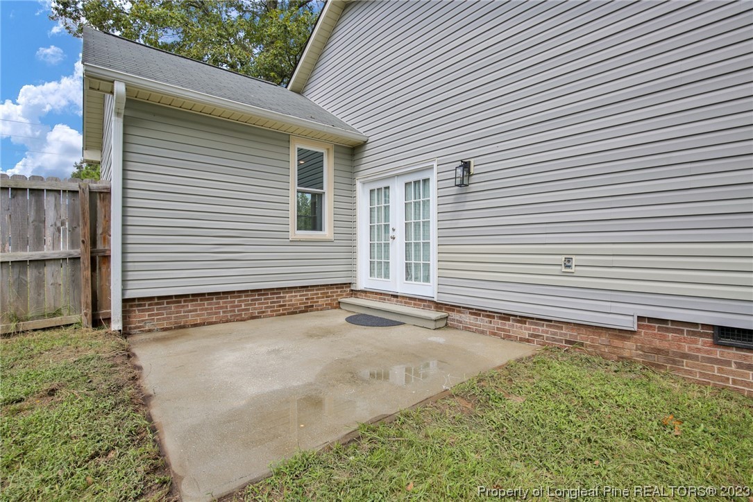 1163 Hoke Loop Road Fayetteville, NC 28314 - Photo 28 of 34 a view of a backyard