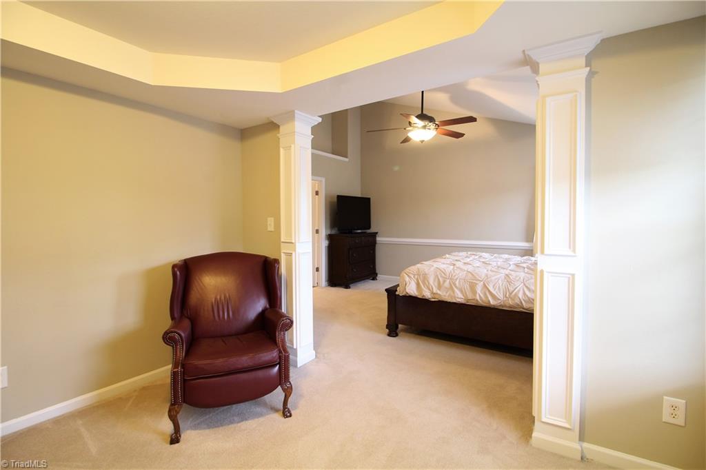 845 Hedgepath Terrace High Point, NC 27265 - Photo 11 of 20 Gallery Image 11