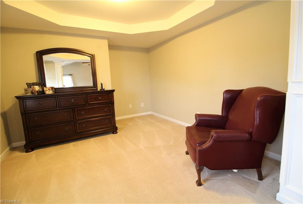 845 Hedgepath Terrace High Point, NC 27265 - Photo 12 of 20 Gallery Image 12