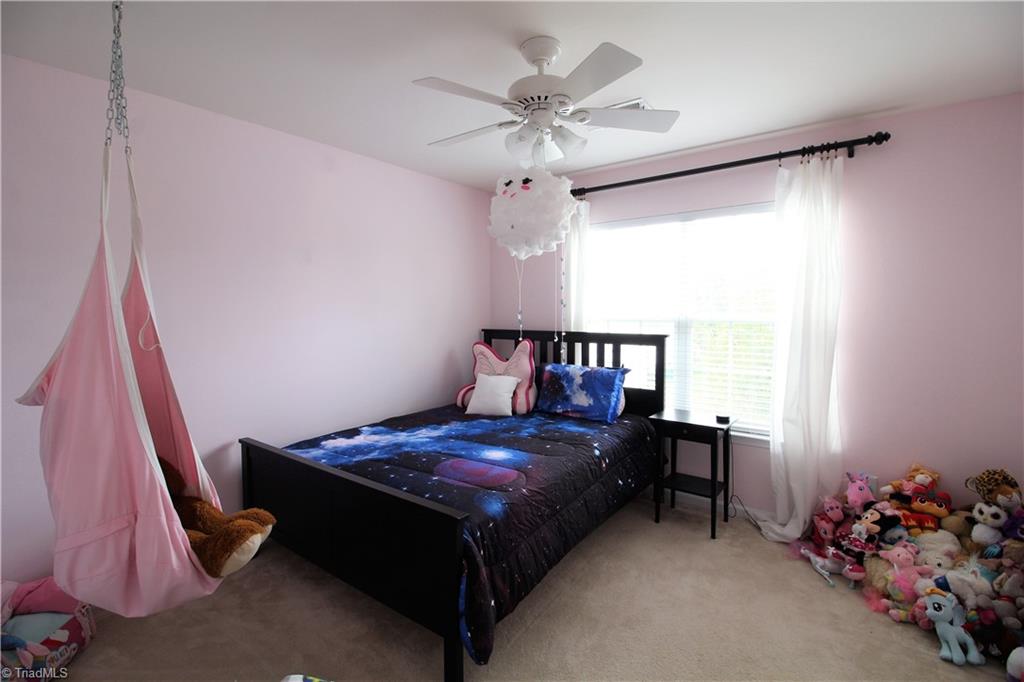 845 Hedgepath Terrace High Point, NC 27265 - Photo 17 of 20 Gallery Image 17