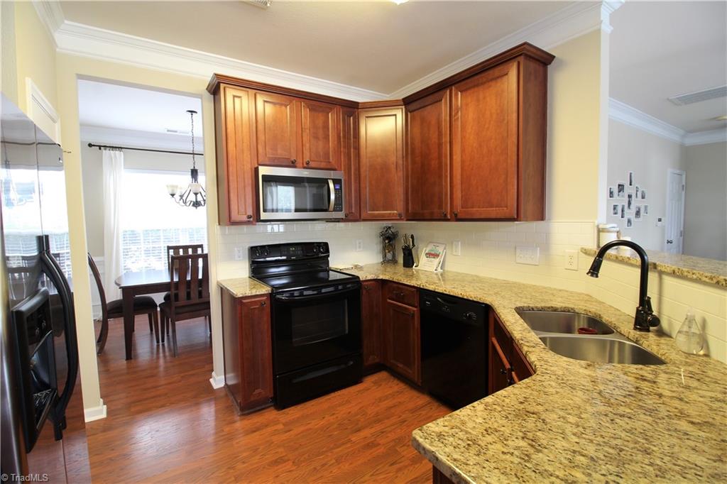 845 Hedgepath Terrace High Point, NC 27265 - Photo 7 of 20 Gallery Image 7