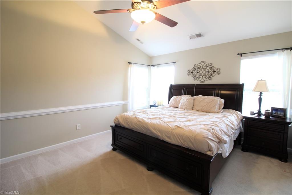 845 Hedgepath Terrace High Point, NC 27265 - Photo 10 of 20 Gallery Image 10