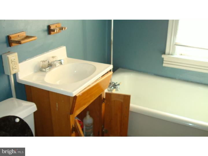 828 North 11th Street Reading, PA 19604 - Photo 12 of 18