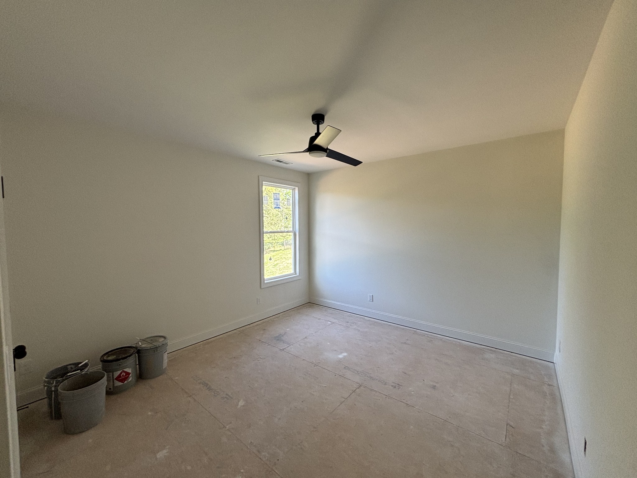 0 Cascade Drive Winchester, TN 37398 - Photo 16 of 33 a view of livingroom and window