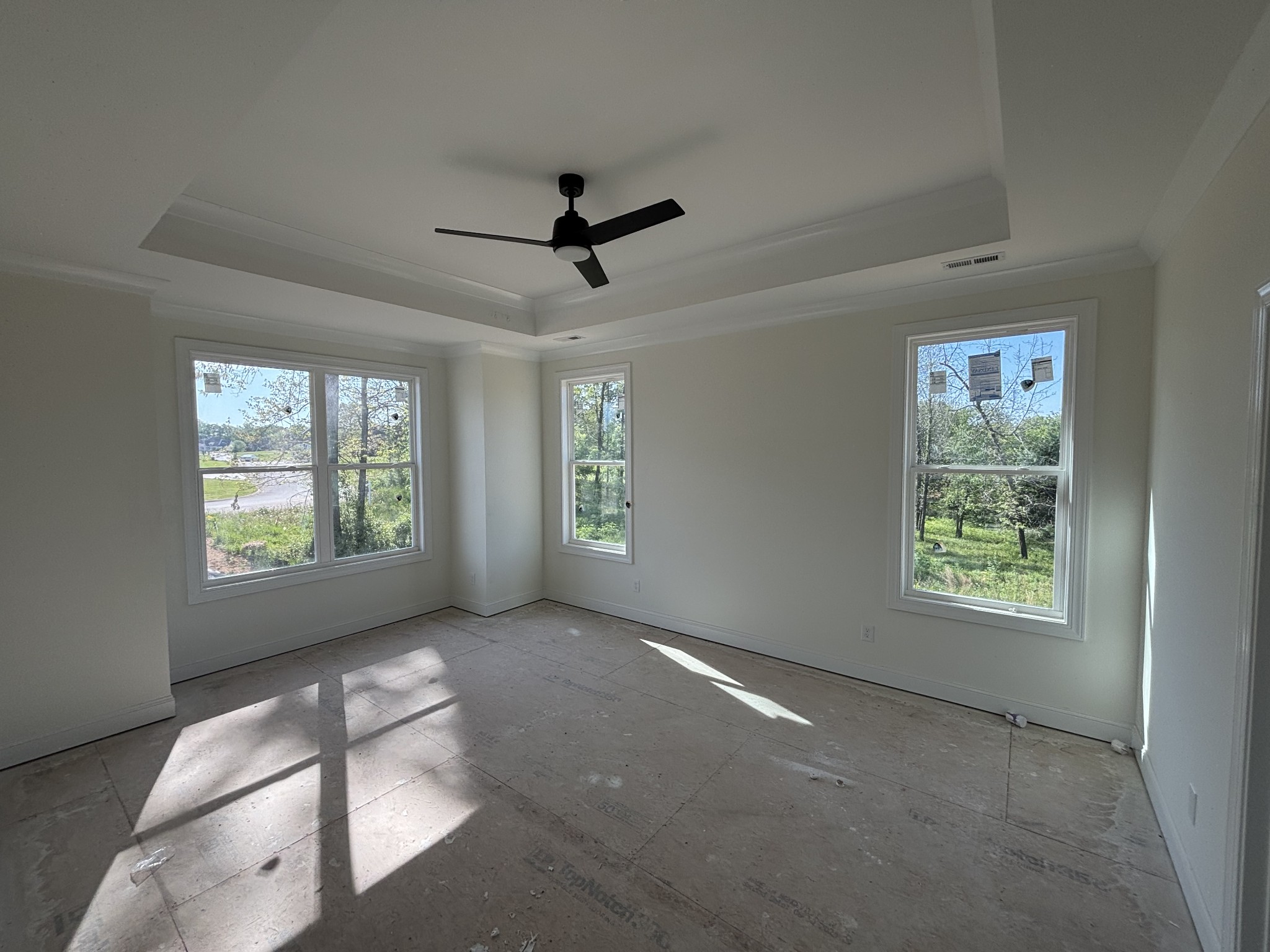 0 Cascade Drive Winchester, TN 37398 - Photo 6 of 33 a view of an empty room with a window