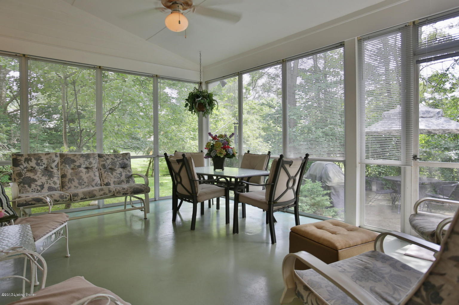802 Rugby Place Louisville, KY 40222 - Photo 42 of 49 20161101164908892993000000-o