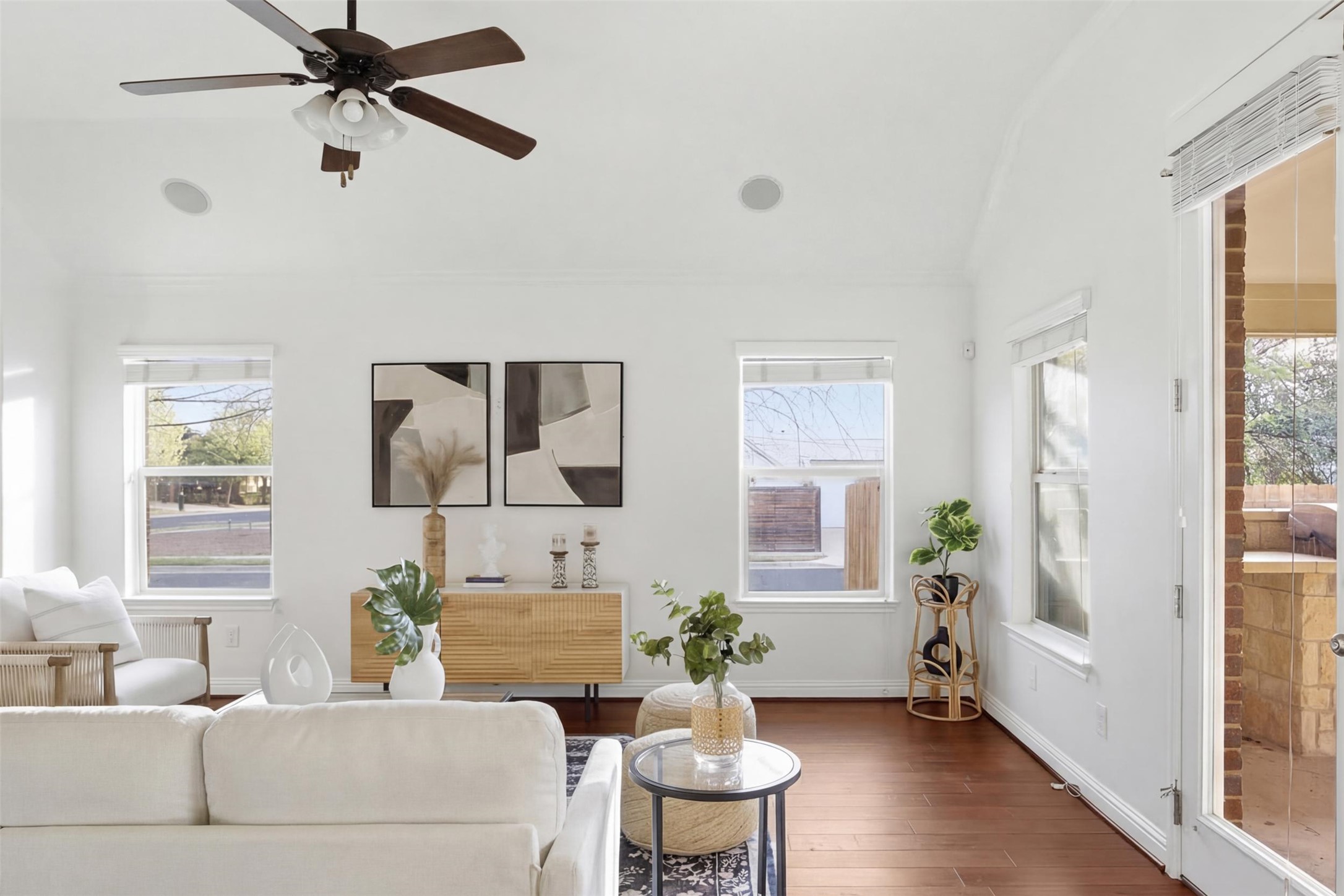 13600 Hymeadow Circle Austin, TX 78729 - Photo 11 of 34 a living room with furniture and a window