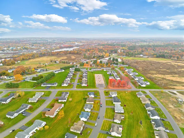 $365,000 | 5 Chickadee Trail, Unit 5, Winslow, ME 04901