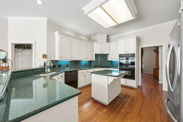 $649,900 | 1 Blue Bonnet Trail, Greenville, TX 75402