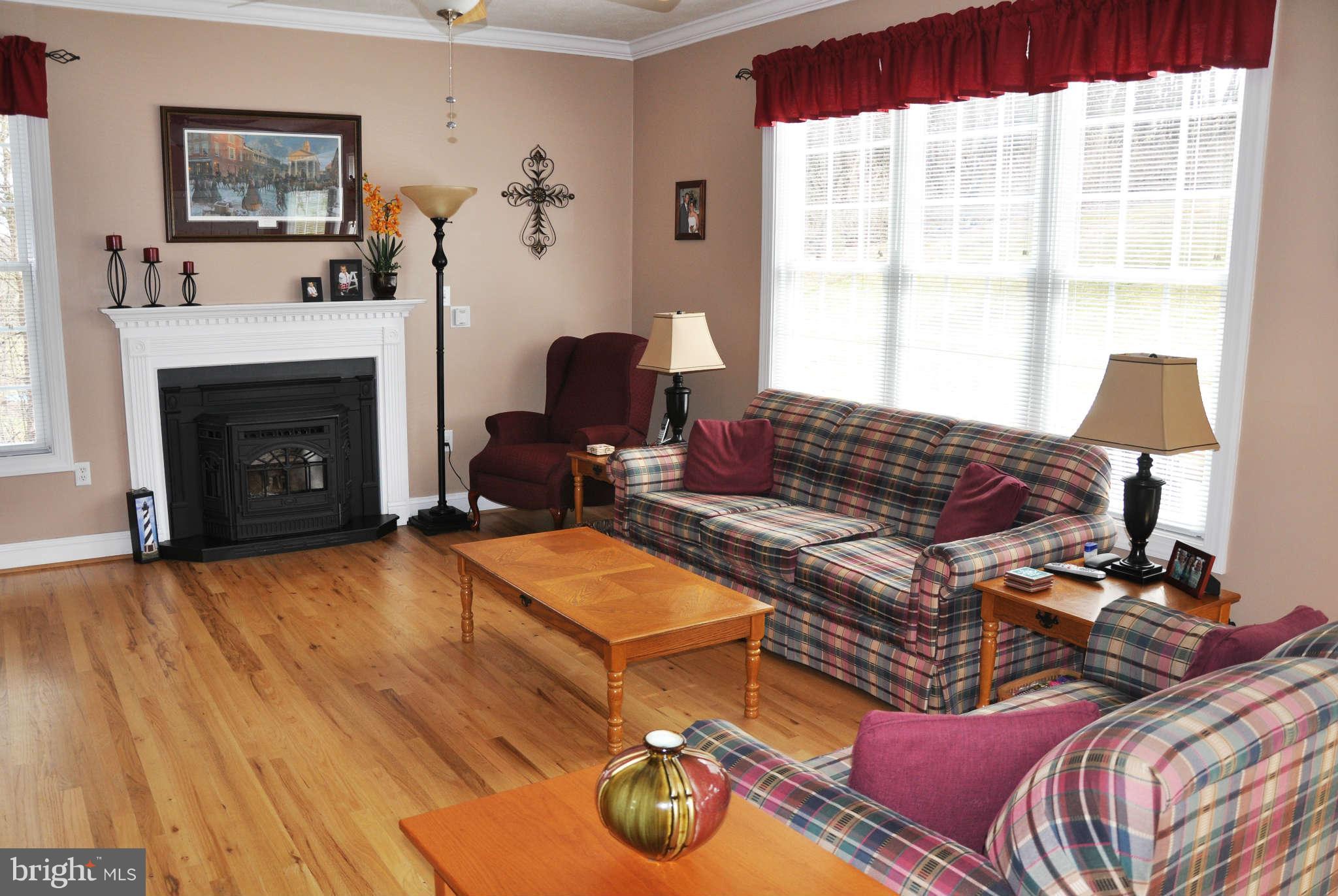 1649 Jordan Springs Road Stephenson, VA 22656 - Photo 8 of 30 Family Room