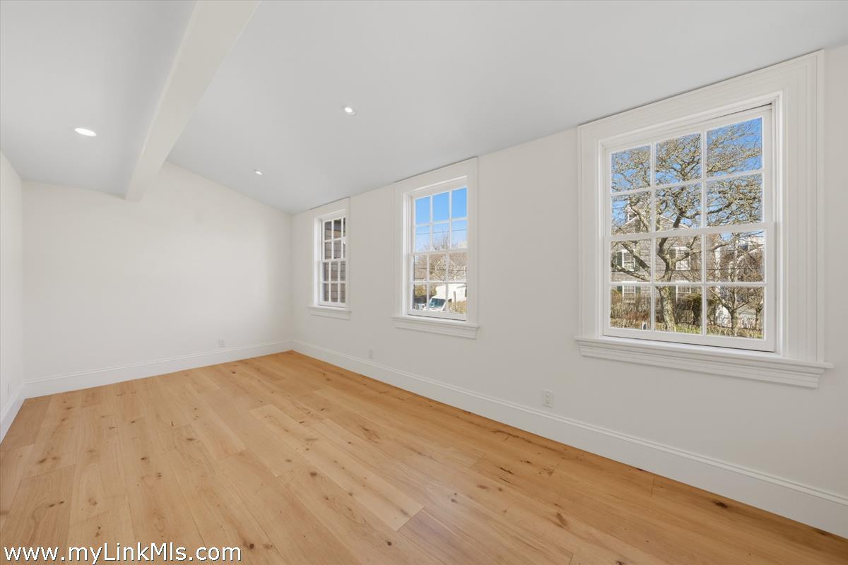 85 Orange Street Nantucket, MA 02554 - Photo 49 of 89