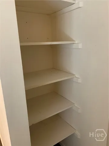 $1,650 | 455 Mall Boulevard, Unit 36, Savannah, GA 31406