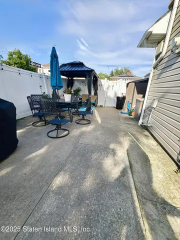 $759,000 | 220 Norway Avenue | South Beach