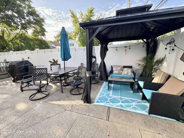$759,000 | 220 Norway Avenue | South Beach