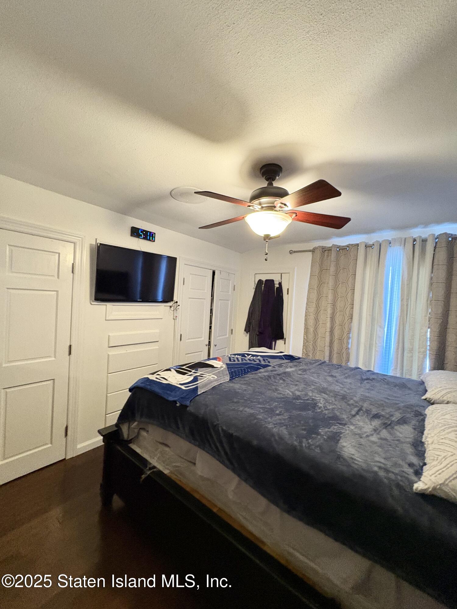 220 Norway Avenue Staten Island, NY 10305 - Photo 7 of 15 Image_20250827151511_260_6