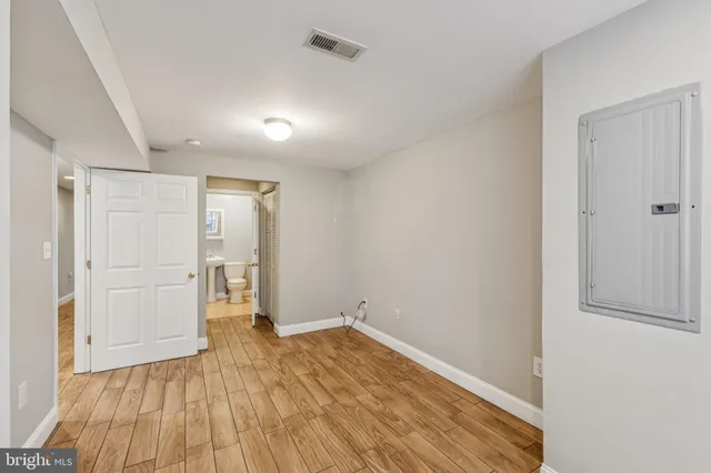 $2,400 | 1440 Fairmont Street Northwest, Unit 1, Washington, DC 20009