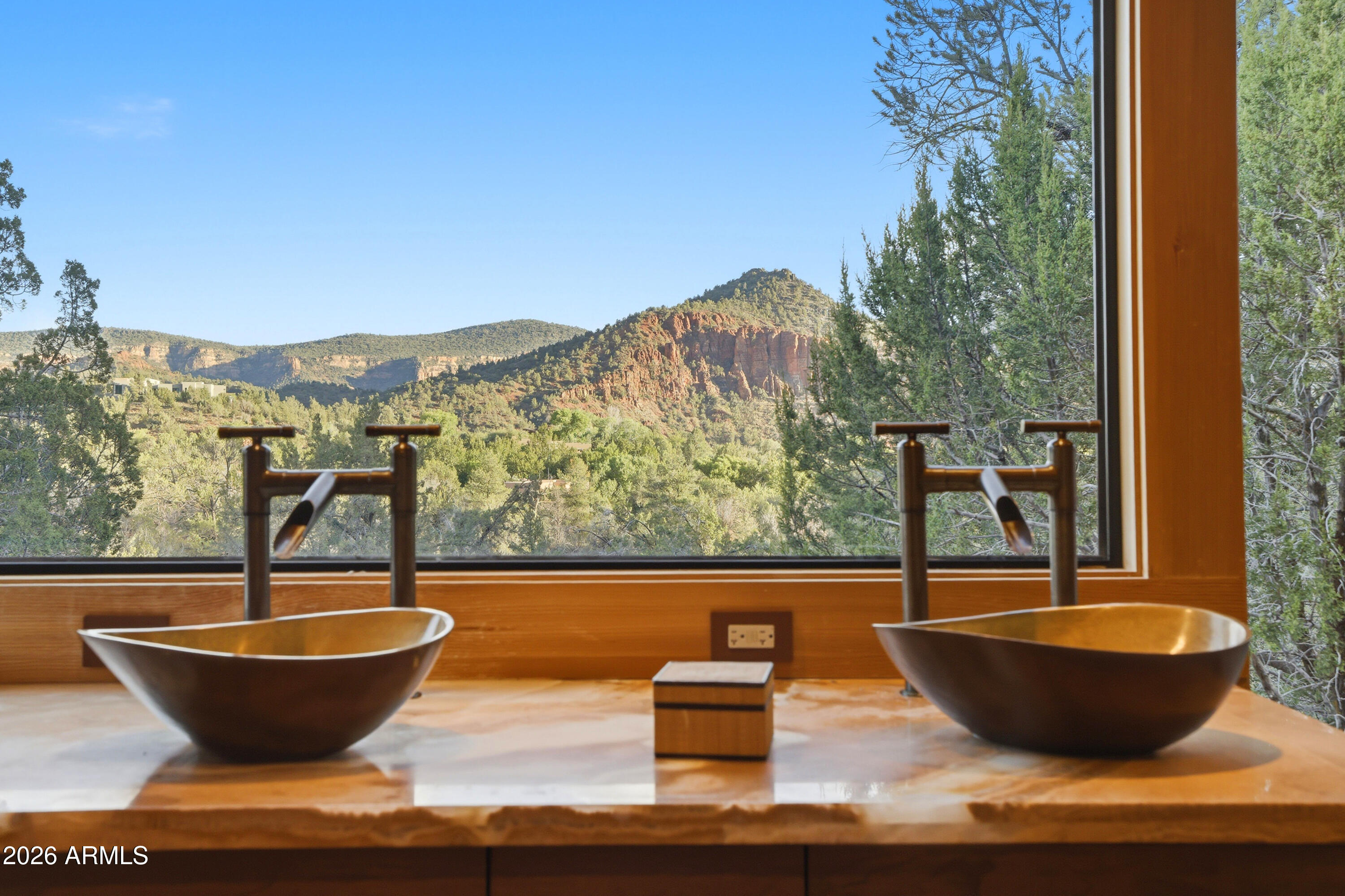 110 Century Road Sedona, AZ 86336 - Photo 37 of 67 Primary Bathroom