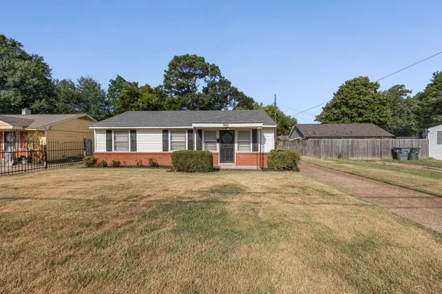 $1,325 | 995 Avon Road, Memphis, TN 38122