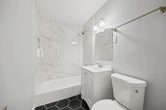 $1,315 | 995 Avon Road, Memphis, TN 38122