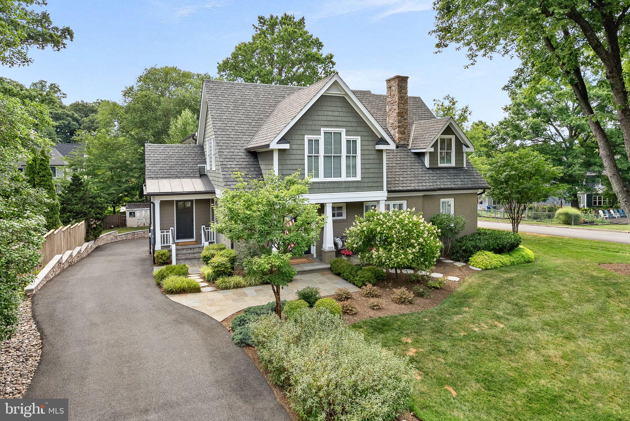 2106 Grayson Place Falls Church, VA 22043 - Photo 3 of 81