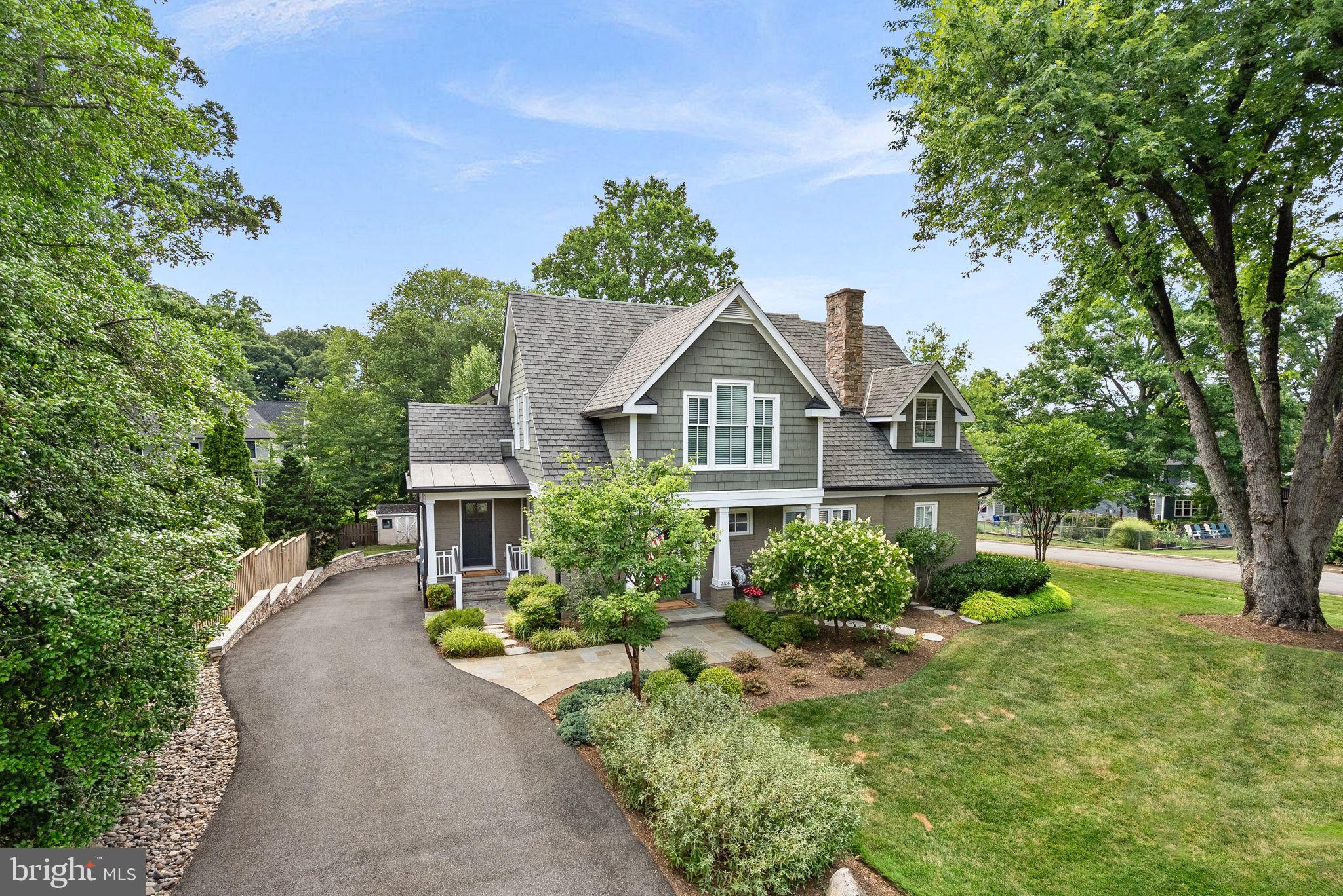 2106 Grayson Place Falls Church, VA 22043 - Photo 4 of 81