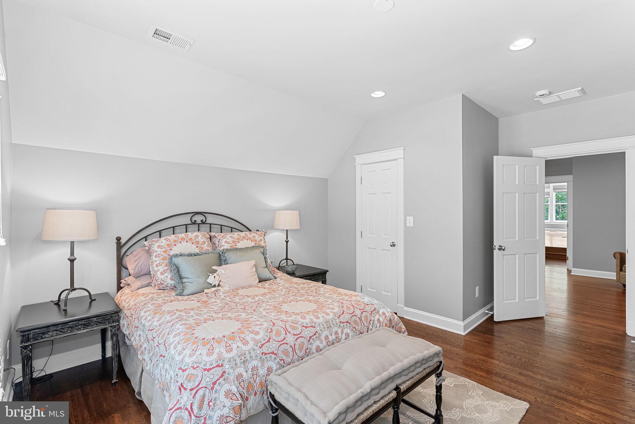 2106 Grayson Place Falls Church, VA 22043 - Photo 52 of 81