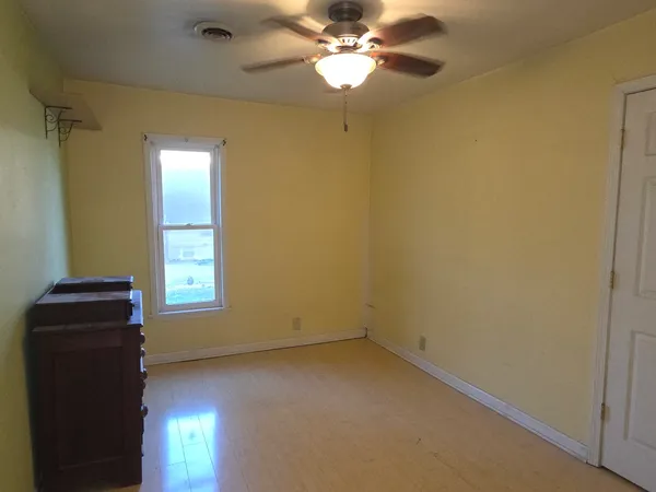 $85,000 | 104 East Vermont Street, Carterville, IL 62918