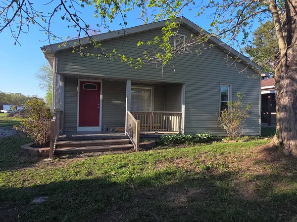 $85,000 | 104 East Vermont Street, Carterville, IL 62918