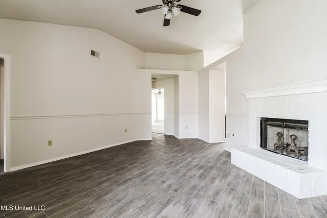 $1,655 | 7692 Lilly Lane, Southaven, MS 38671