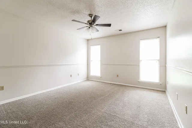 $1,655 | 7692 Lilly Lane, Southaven, MS 38671